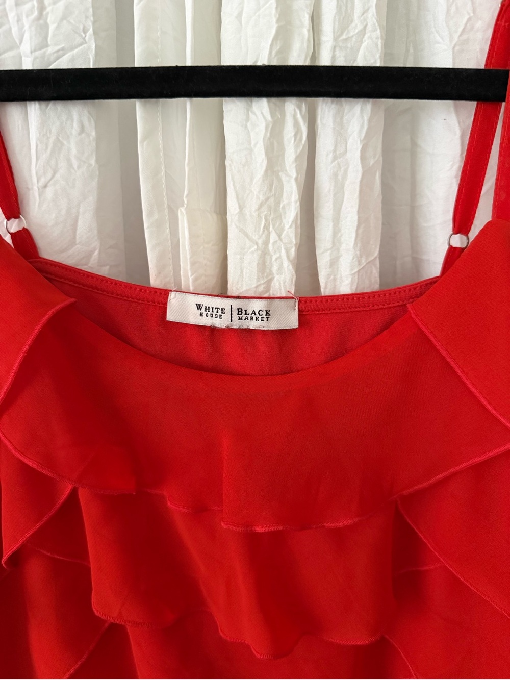 WHBM White House Black Market Coral Red Tiered Ruffle Chiffon Cami Top Small - Picture 3 of 8